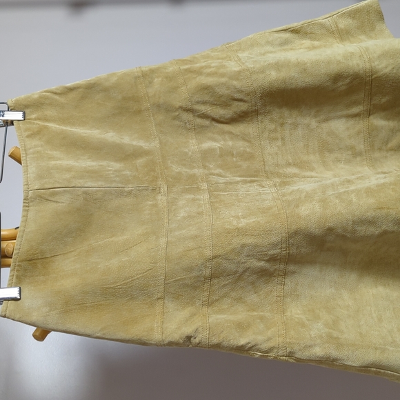 2/40 Vintage Y2K B.U.M. leather tan midi skirt - Picture 2 of 7